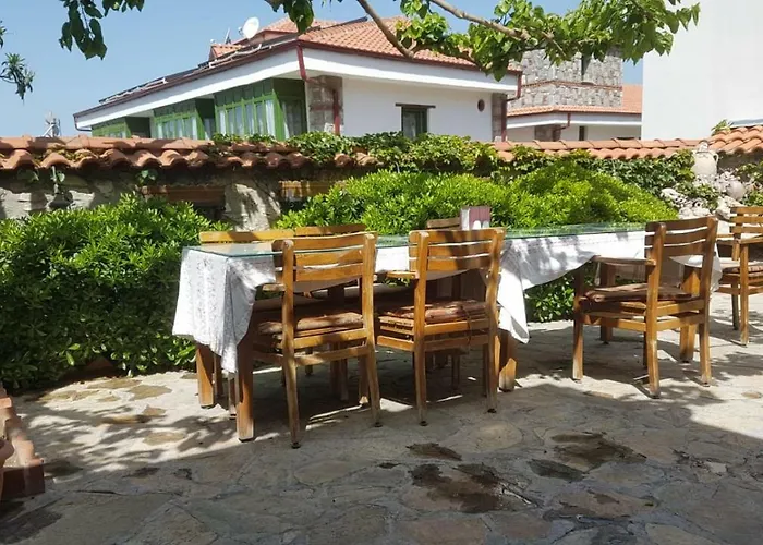 Nilya Hotel